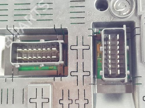 Fuse box CITROËN C4 Picasso I MPV (UD_)  | BP26720036E1 
