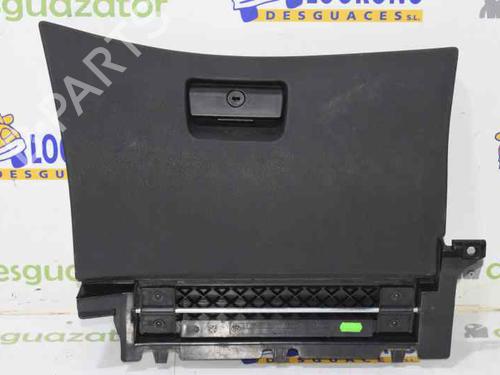 Used Glove box BMW 3 (E46) 320 d (150 hp) 794623