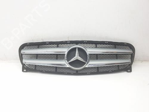 Used Grille MERCEDES-BENZ GLA-CLASS (X156) GLA 200 CDI / d (156.908) (136 hp) 28965032
