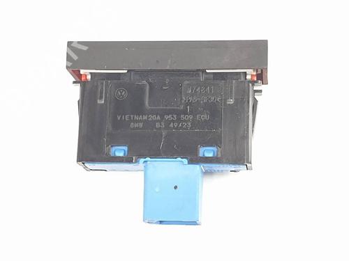 Warning switch VW T-ROC (A11, D11) 1.5 TSI | BP38524356I22 - Image 4