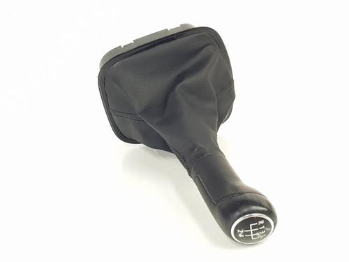 Pommeau de levier de vitesses VW POLO V (6R1, 6C1) [2009-2022]  30682472