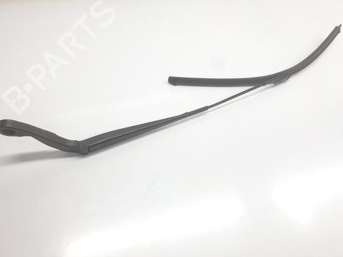 Used Front windshield wiper arm PEUGEOT BOXER Van [2006-2026]  31589663