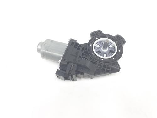 Rudehejsemotor bagstkærm højre Rudehejsemotor bagstkærm højre 38525128 38525128