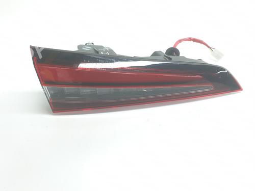 Feu de coffre gauche TOYOTA COROLLA Hatchback (_E21_, _EA1_, _EH1_) [2018-2026]  31909447