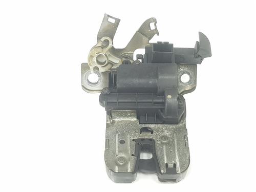 Used Tailgate lock VW PASSAT B8 (3G2, CB2) 1.8 TSI (180 hp) 17810939
