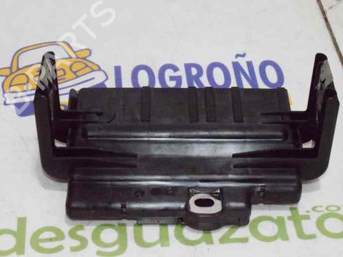 Used Fuse box BMW 1 (E87) 118 d (122 hp) 755629