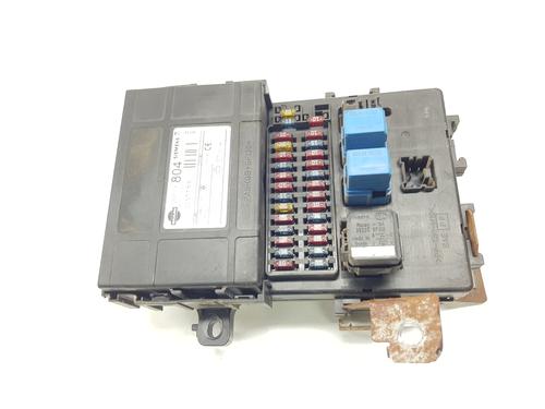 Used Fuse box NISSAN TERRANO II (R20) 2.7 TDi 4WD (125 hp) 25382638