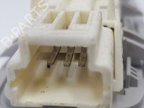 Interior roof light PEUGEOT 5008 (0U_, 0E_) 1.6 HDi | BP16828866I8