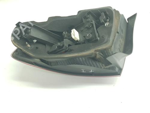 Left taillight PEUGEOT 407 (6D_) 2.0 (6DRFNB, 6DRFNE) | BP32236912C34