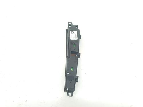 Switch BMW X3 (F25) xDrive 20 d | BP11683193I30 