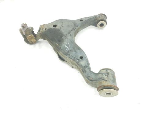 Used Right front suspension arm TOYOTA LAND CRUISER PRADO (_J12_) 3.0 D-4D (KDJ120, KDJ125) (163 hp) 8252798