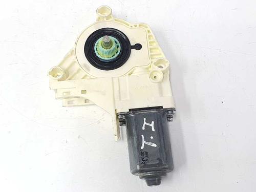 Left rear window motor LAND ROVER RANGE ROVER SPORT I (L320) 2.7 D 4x4 | BP7916152E23 