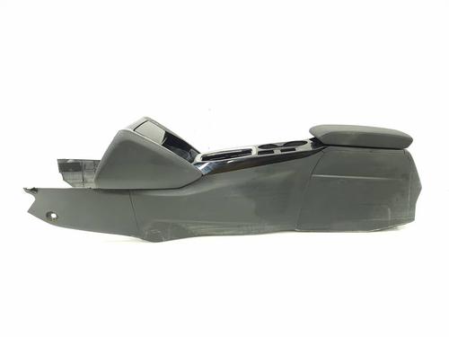 Used Armrest / Center console Armrest / Center console PEUGEOT 2008 II (UD_, US_, UY_, UJ_, UR_, UC_) [2019-2026] 40541250 40541250