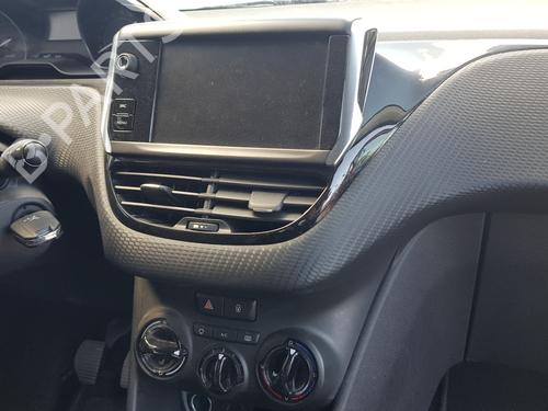 Fuse box PEUGEOT 208 I (CA_, CC_) 1.2 VTI 82 | BP29010788E1 