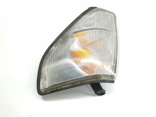 Used Left front indicator TOYOTA LAND CRUISER 90 (_J9_) 3.0 TD (KZJ90_, KZJ95_, KZJ90R, KZJ95R, KZJ90W, KZJ95W) (125 hp) 31172709