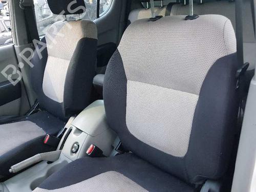 Bouton de warning MITSUBISHI L200 / TRITON (KA_T, KB_T) 2.5 DI-D 4WD (KB4T) | BP13097024I22 