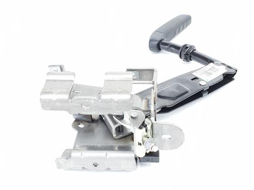 Hand brake CITROËN C4 II (NC_) 1.2 THP 110 (NCHNZ6, NCHNV6) | BP23097087I18 