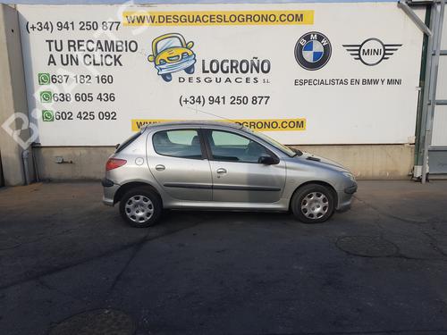 Left mirror PEUGEOT 206 Hatchback (2A/C) 1.4 HDi eco 70 | BP1430855C26