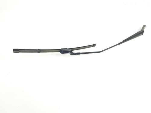 Front windshield wiper arm SEAT ARONA (KJ7, KJP) 1.0 TSI | BP27369892C143 