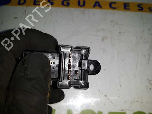 Left rear window switch NISSAN NAVARA NP300 (D40) 2.5 dCi 4WD | BP4242522I29 