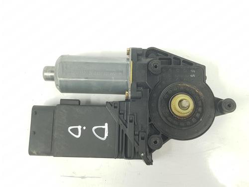 Fensterhebermotor vorne rechts für VW PASSAT B5 (3B2) 1.9 TDI (115 hp) 11767766
