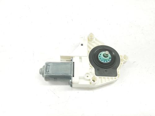 Used Left front window motor AUDI A1 (8X1, 8XK) 1.0 TFSI (95 hp) 13326902