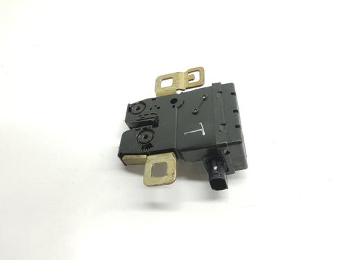 Tailgate lock LAND ROVER RANGE ROVER SPORT I (L320) 2.7 D 4x4 | BP23040798C101 