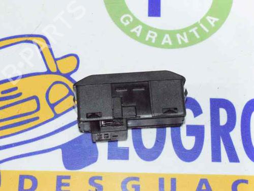 Switch BMW 5 (E60) 525 d xDrive | BP14121890I30 