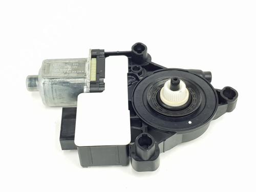 Used Right rear window motor VW T-ROC (A11, D11) 1.0 TSI (110 hp) 30390792