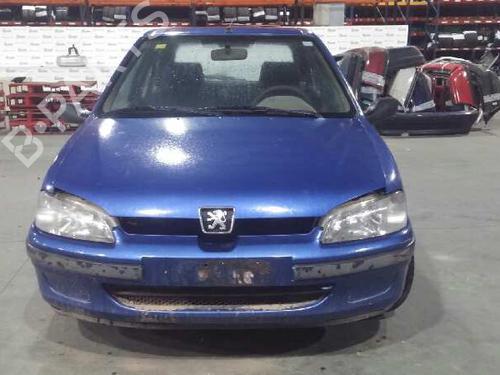 Left headlight PEUGEOT 106 II (1A_, 1C_) 1.4 i | BP1430769C28