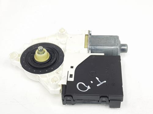 Used Right rear window motor AUDI A3 Sportback (8PA) [2004-2015]  31591386