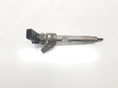 Used Injector BMW 1 (F40) 118 d (150 hp) 12568222