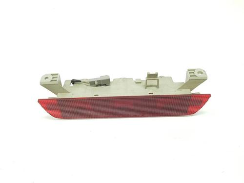 Used Rear center light Rear center light TOYOTA LAND CRUISER 90 (_J9_) 3.0 TD (KZJ90_, KZJ95_, KZJ90R, KZJ95R, KZJ90W, KZJ95W) (125 hp) 40445740 40445740