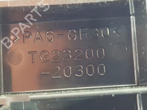 Andre TOYOTA YARIS (_P13_) 1.5 Hybrid (NHP130_) | BP24801927O1 