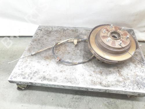 Used Right rear steering knuckle MITSUBISHI PAJERO III (V7_W, V6_W) 3.2 Di-D (V68W, V78W) (165 hp) 9730949