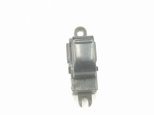 Used Right front window switch NISSAN PRIMERA (P12) 2.0 (140 hp) 15655033