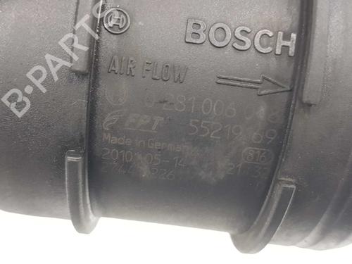 Mass air flow sensor IVECO DAILY IV Van 35C13 V, 35C13 V/P, 35S13 V, 35S13 V/P | BP7272824M95 