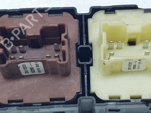 Left front window switch DACIA DUSTER SUV Van 1.5 dCi | BP37466427I27 - Image 2