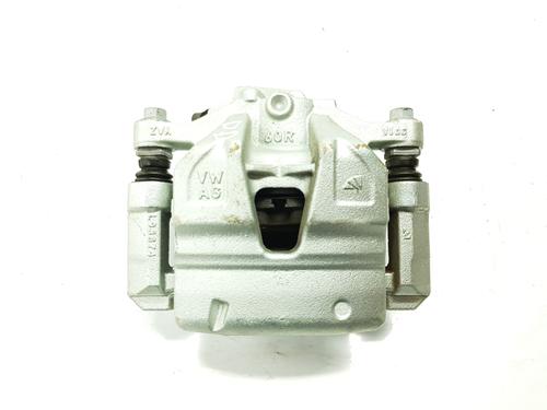 Used Right front brake caliper VW TRANSPORTER T6 Van (SGA, SGH, SHA, SHH) 2.0 TDI (110 hp) 15804225