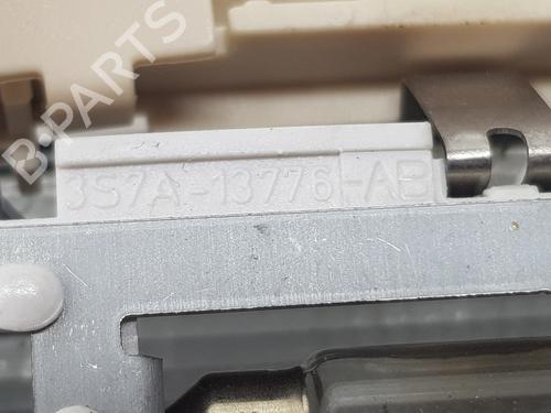 Interior roof light LAND ROVER FREELANDER 2 (L359) 2.2 TD4 4x4 | BP29290738I8 