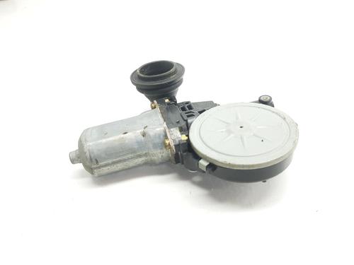 Used Left front window motor TOYOTA LAND CRUISER PRADO (_J12_) 3.0 D-4D (KDJ120, KDJ125) (163 hp) 16054581