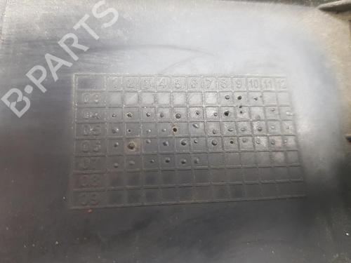 Modanatura parafango posteriore sinistro LAND ROVER DISCOVERY III (L319) 2.7 TD 4x4 | BP12985565C136 