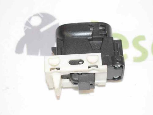 Left rear window switch MERCEDES-BENZ C-CLASS (W203) C 180 Kompressor (203.046) | BP1423312I29 