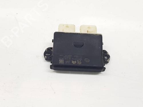 Used Electronic module Electronic module FIAT 600e / 600 (365_, 364_) Mild Hybrid (101 hp) 40236296 40236296