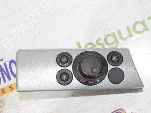 Used Headlight switch OPEL ASTRA H Estate (A04) 1.9 CDTI (L35) (120 hp) 1363842