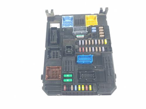 Used Fuse box Fuse box 39191936 39191936
