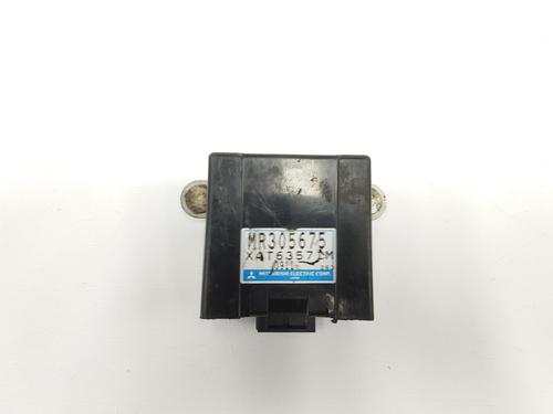 Used Electronic module MITSUBISHI PAJERO III (V7_W, V6_W) 3.2 Di-D (V68W) (160 hp) 9418680