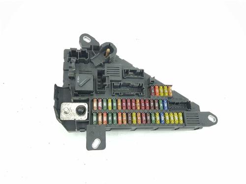 Used Fuse box BMW 5 (E60) 525 d (177 hp) 6323622