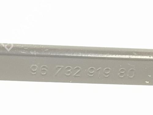 Front windshield wiper arm PEUGEOT 208 I (CA_, CC_) 1.6 HDi / BlueHDi 75 | BP17043309C143 