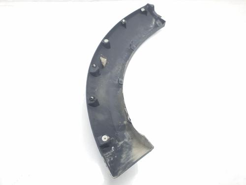 Rear left wheel arch trim LAND ROVER DISCOVERY III (L319) 2.7 TD 4x4 | BP16550747C136 